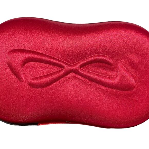 NFINITY red athletic or cheer shoe case with shoulder strap for easy carry - Picture 6 of 7